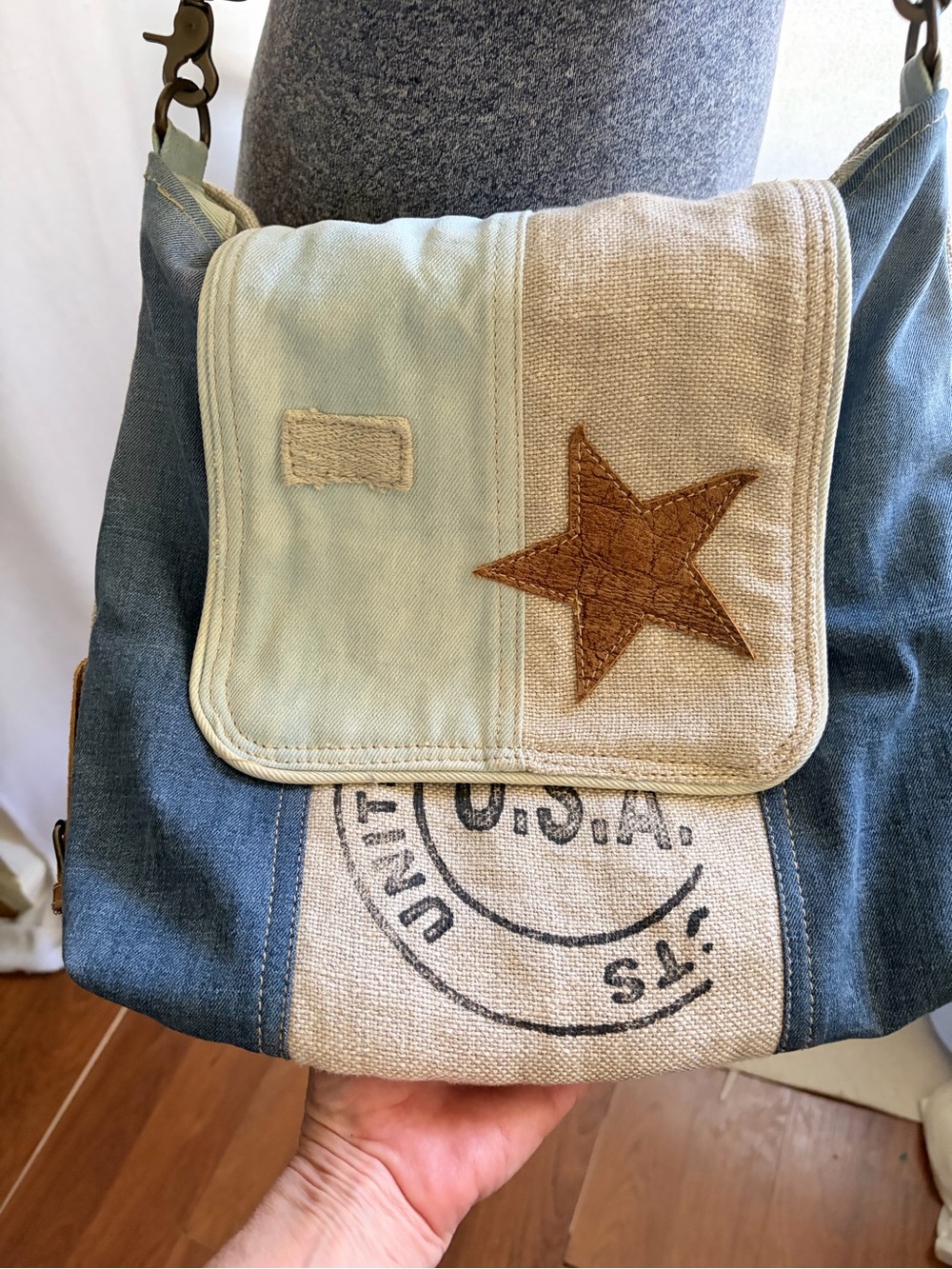 Myra Bag upcycled denim shoulder bag with canvas and leather - Picture 2 of 12